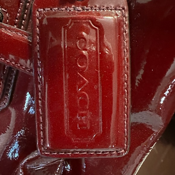 Coach Patent Leather purse - Picture 7 of 11
